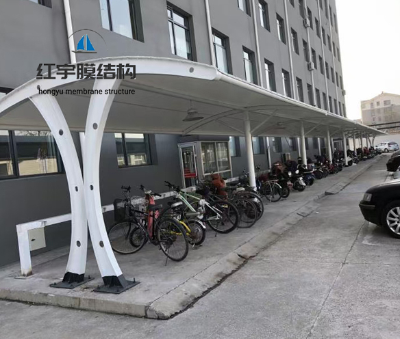 張拉式膜結構車棚